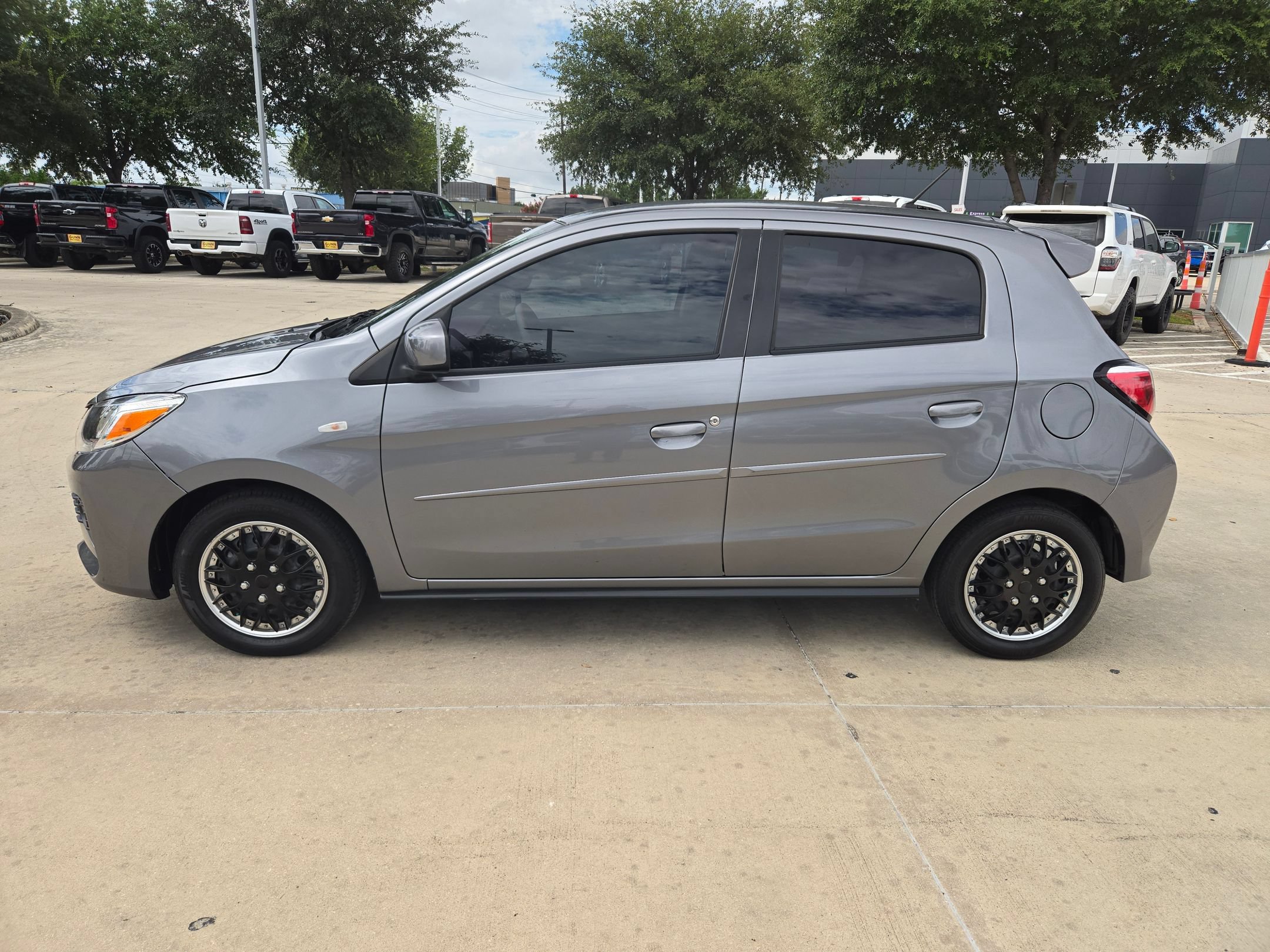 Used 2022 Mitsubishi Mirage FWD image 6