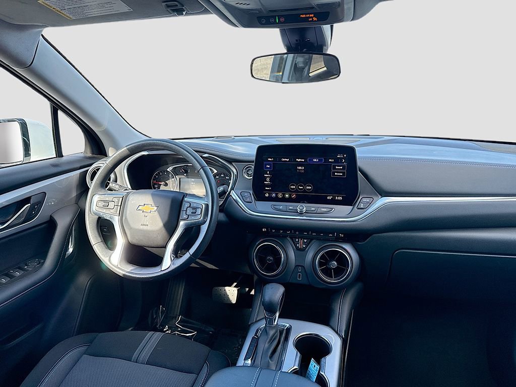 Used 2023 Chevrolet Blazer LT w/ Driver Confidence Package image 29