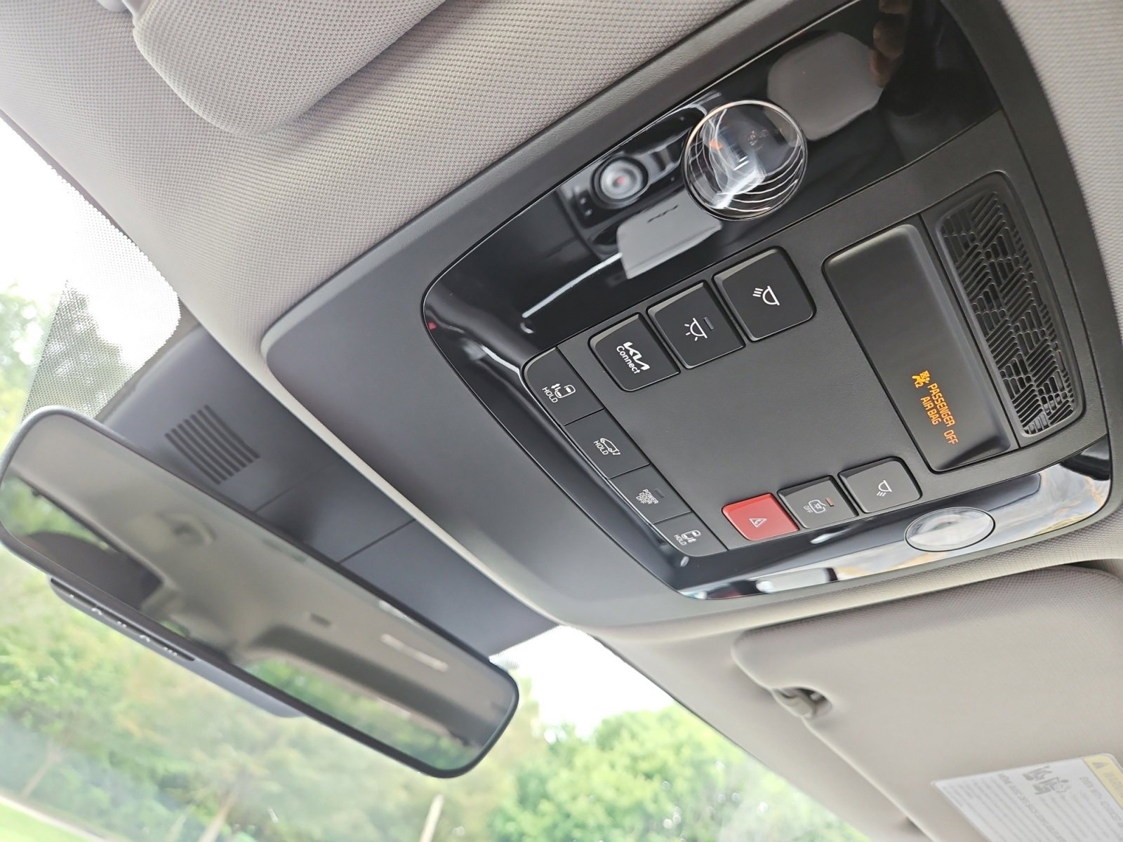 New 2026 Kia Carnival EX image 30