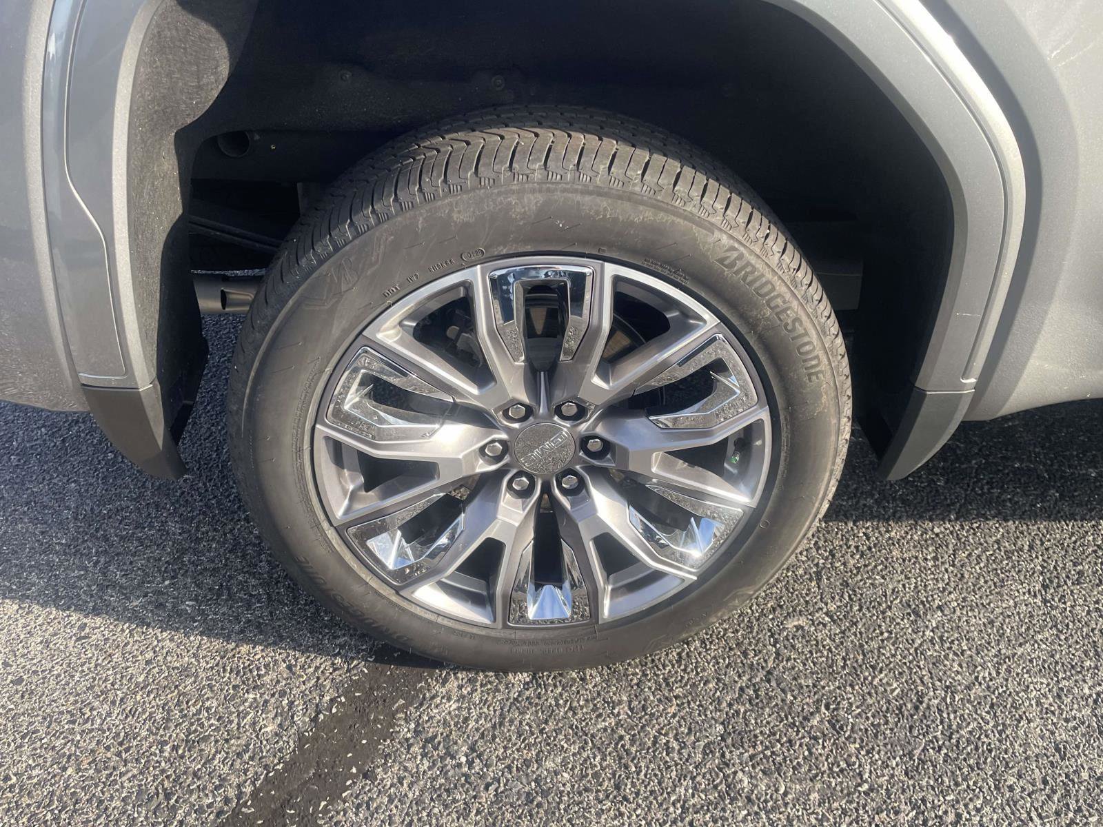 Certified 2025 GMC Sierra 1500 Denali w/ Denali Reserve Package image 13