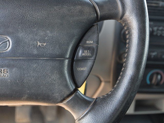 Used 2000 MAZDA B-Series Pickup 4x4 Cab Plus B4000 image 19