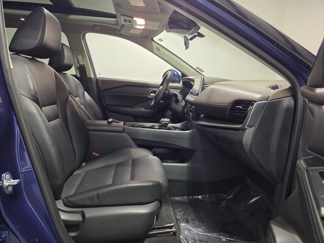 Used 2021 Nissan Rogue SV w/ Premium Package AWD/4WD image 31