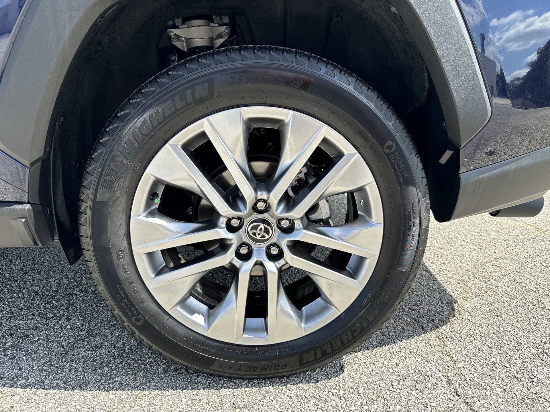 Certified 2025 Toyota RAV4 XLE Premium FWD image 19