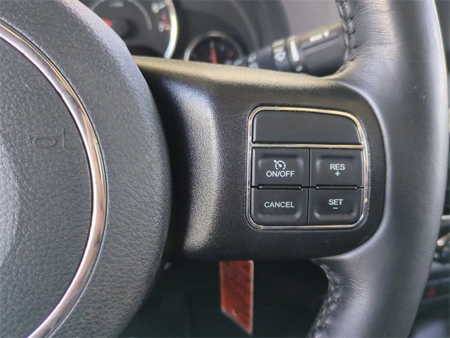 Used 2017 Jeep Wrangler Unlimited Sahara w/ Connectivity Group image 28