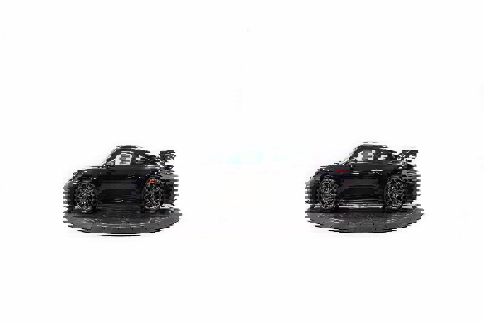 New 2026 Porsche 911 GT3 image 2