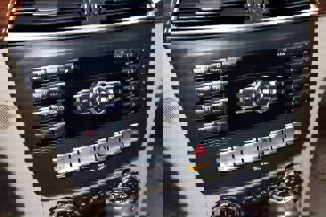 Used 2014 Mercedes-Benz C 300 4MATIC Sedan image 16