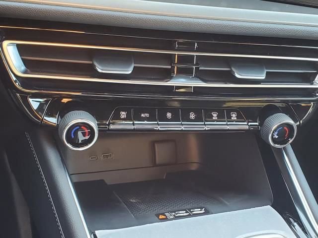 New 2026 Chevrolet Traverse LT w/ Driver Confidence Package image 29