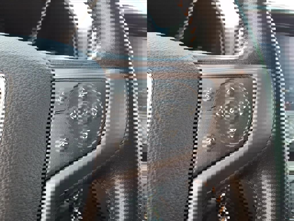 Used 2022 GMC Canyon AT4 image 20