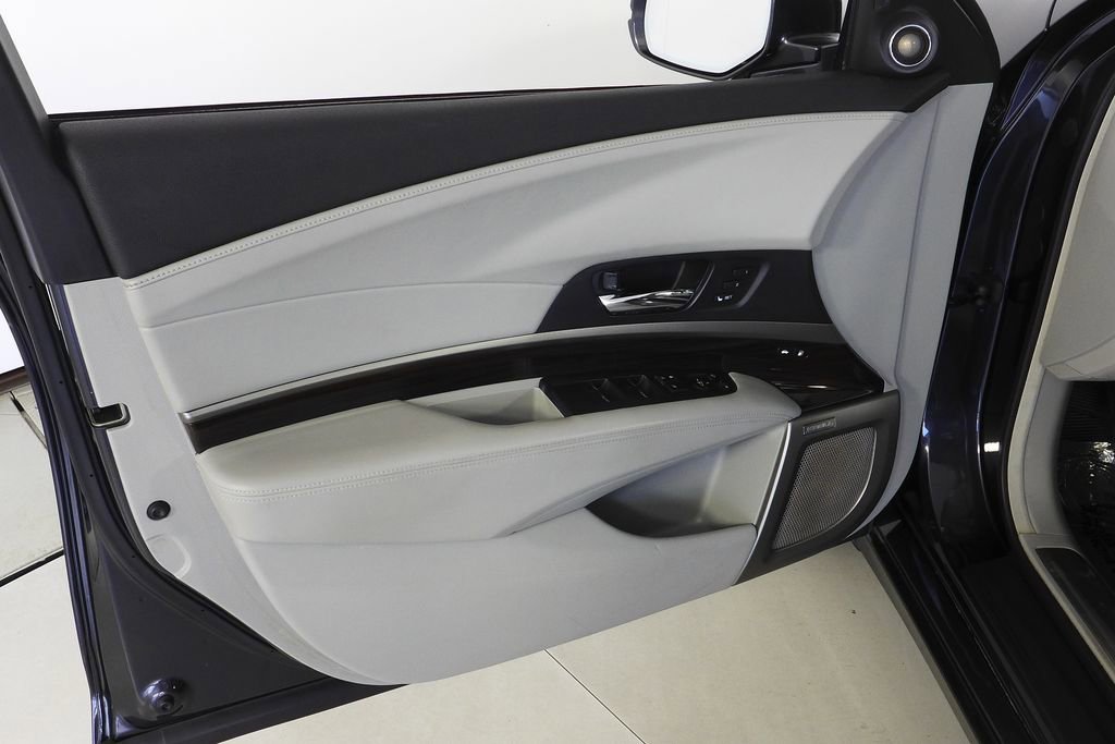 Used 2014 Acura RLX w/ Advance Package image 11