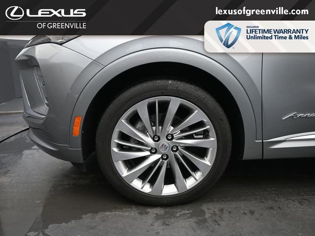 Used 2024 Buick Envision Avenir image 9