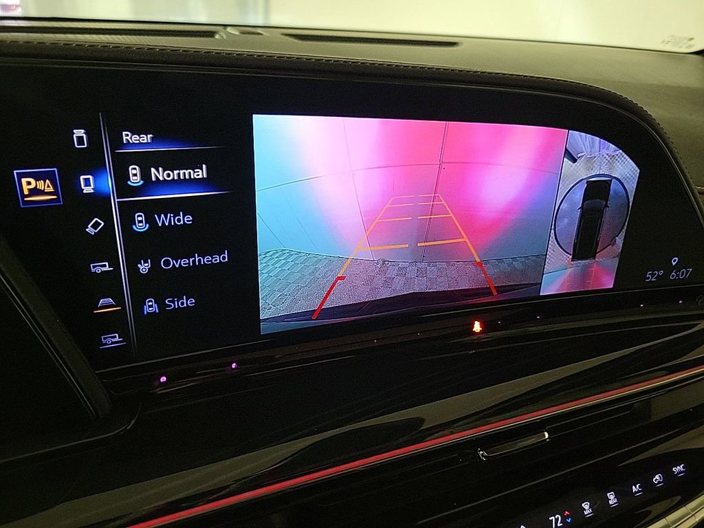 Used 2023 Cadillac Escalade Sport w/ LPO, ONYX Package image 18