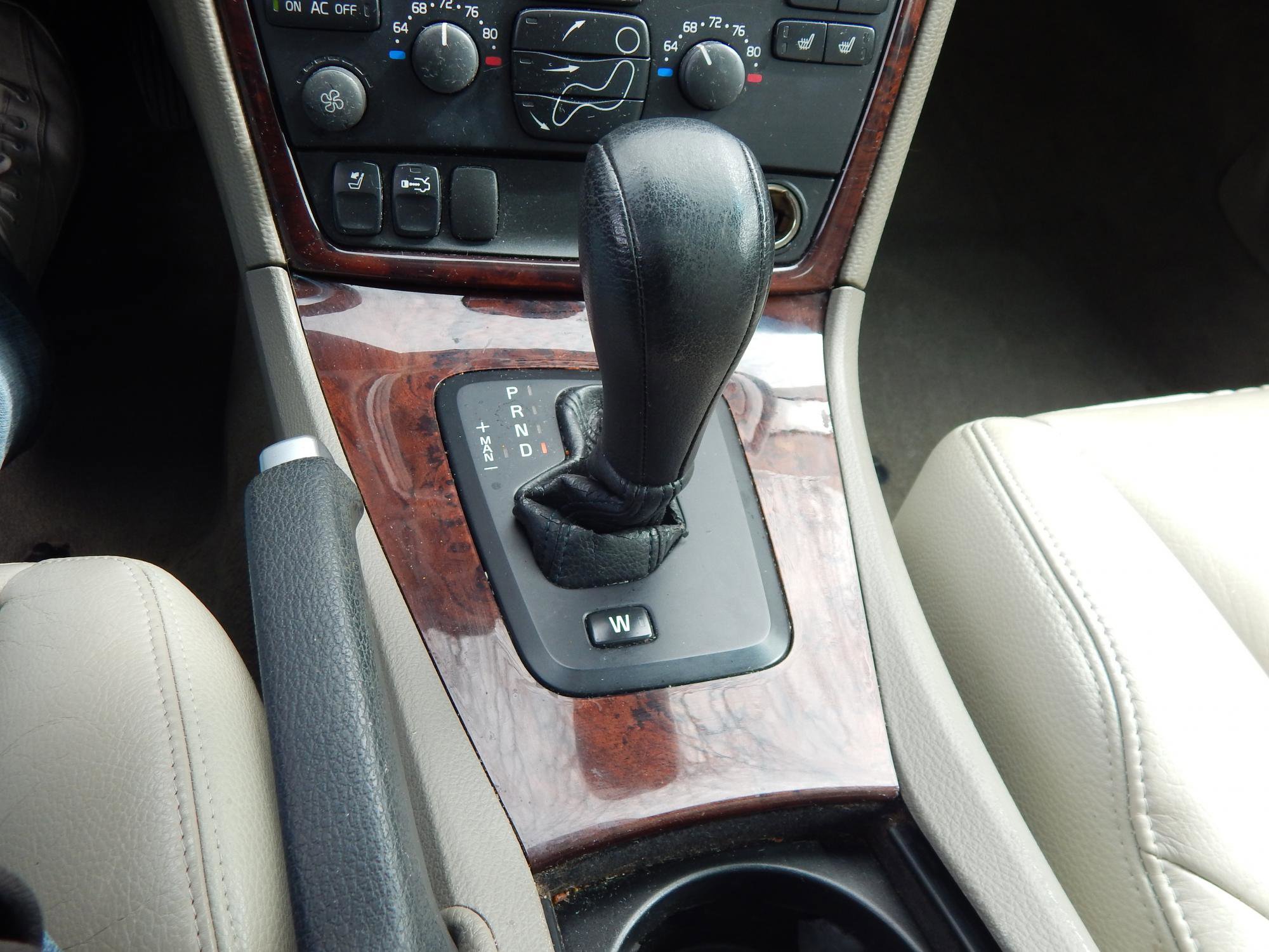 Used 2006 Volvo S60 2.5T image 24