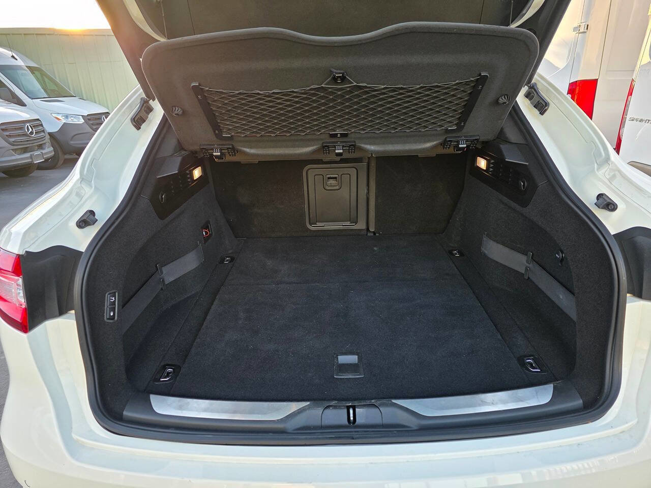 Used 2017 Maserati Levante S image 22