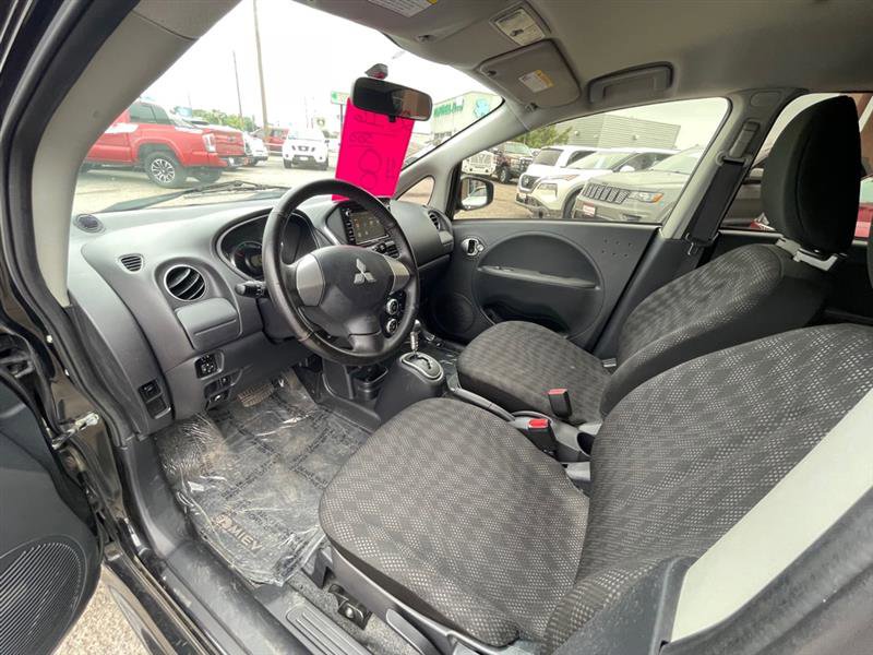 Used 2016 Mitsubishi i ES image 11