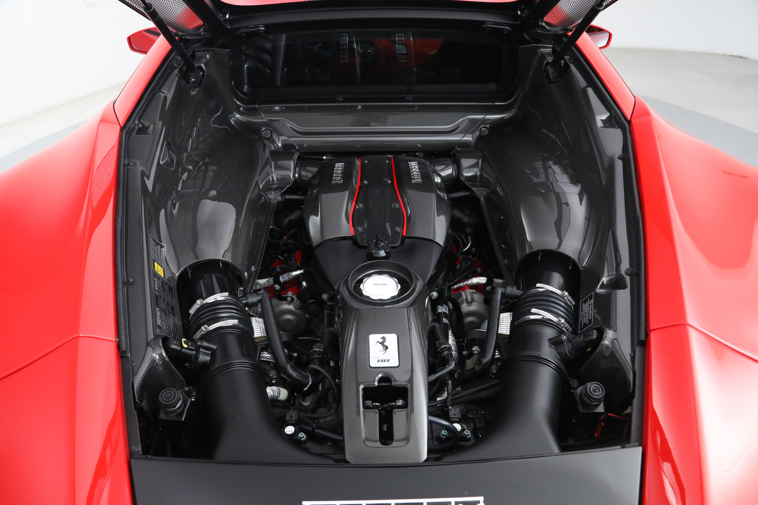 Used 2019 Ferrari 488 Pista Coupe image 34