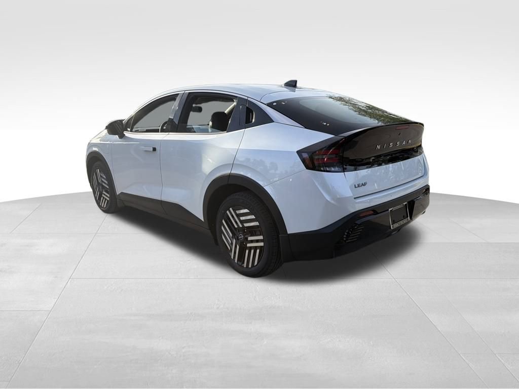 New 2026 Nissan Leaf SV+ w/ Floor Mat Package (SV+) image 5