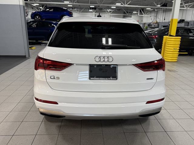 Certified 2023 Audi Q3 2.0T Premium w/ Convenience Package AWD/4WD image 6
