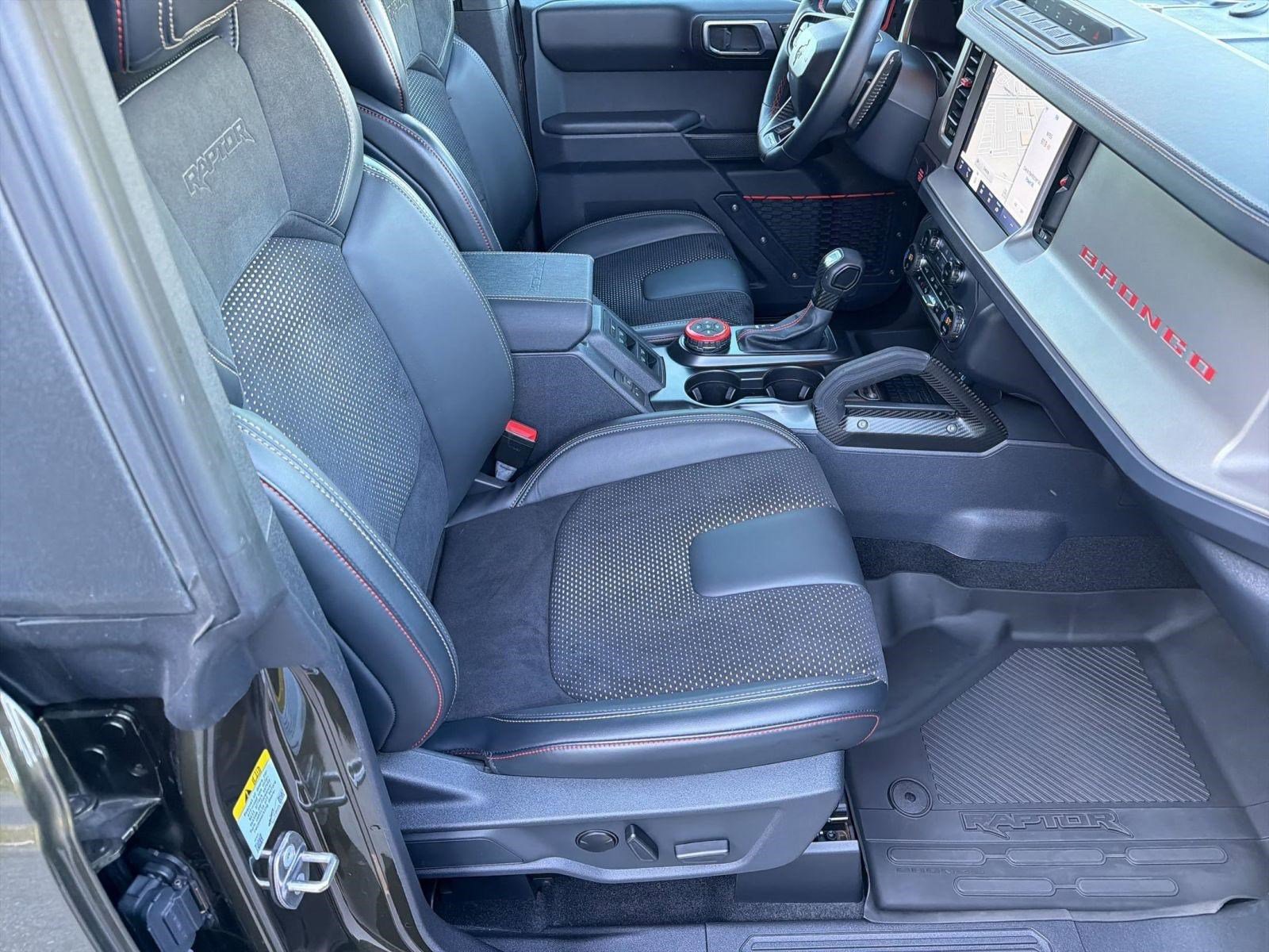 Certified 2024 Ford Bronco Raptor w/ Interior Carbon Fiber Pack 6 AWD/4WD image 28