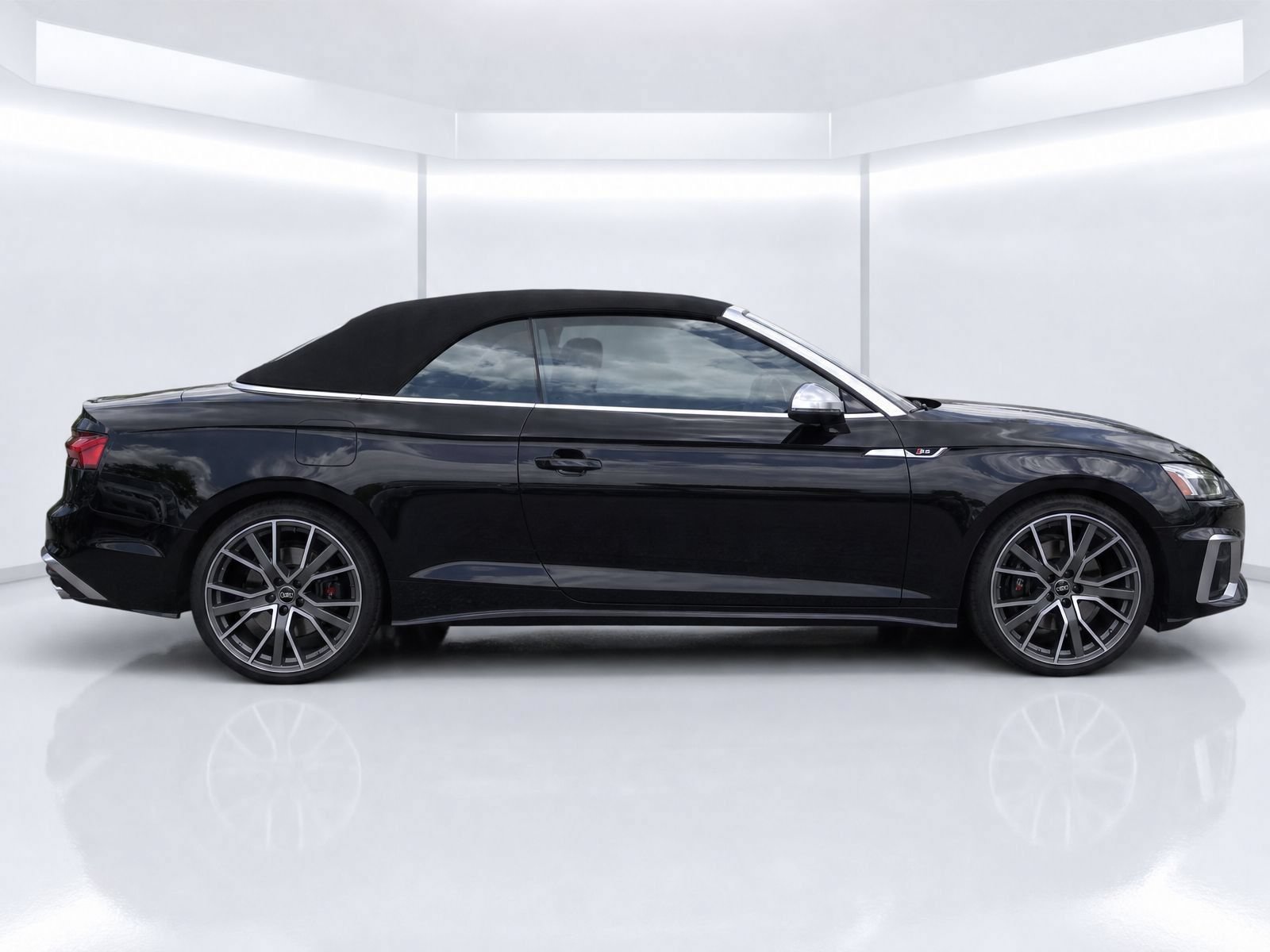 Certified 2022 Audi S5 Premium Plus AWD/4WD image 3
