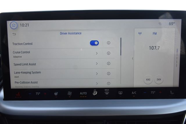 Used 2024 Ford Escape Platinum AWD/4WD image 27