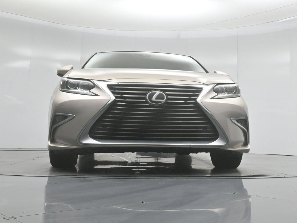 Used 2017 Lexus ES 350 w/ Navigation System Package FWD image 47