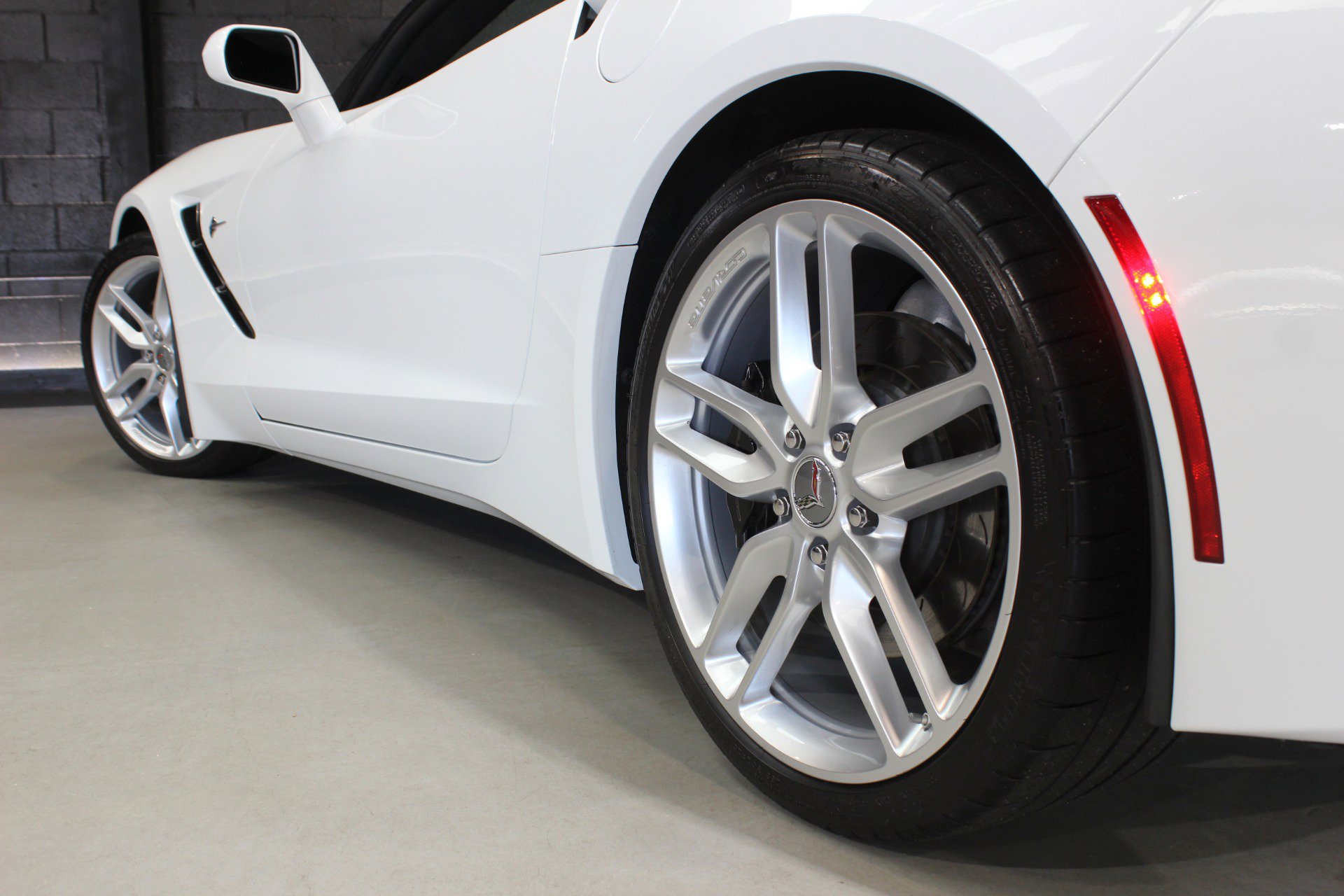 Used 2019 Chevrolet Corvette Stingray Coupe image 26