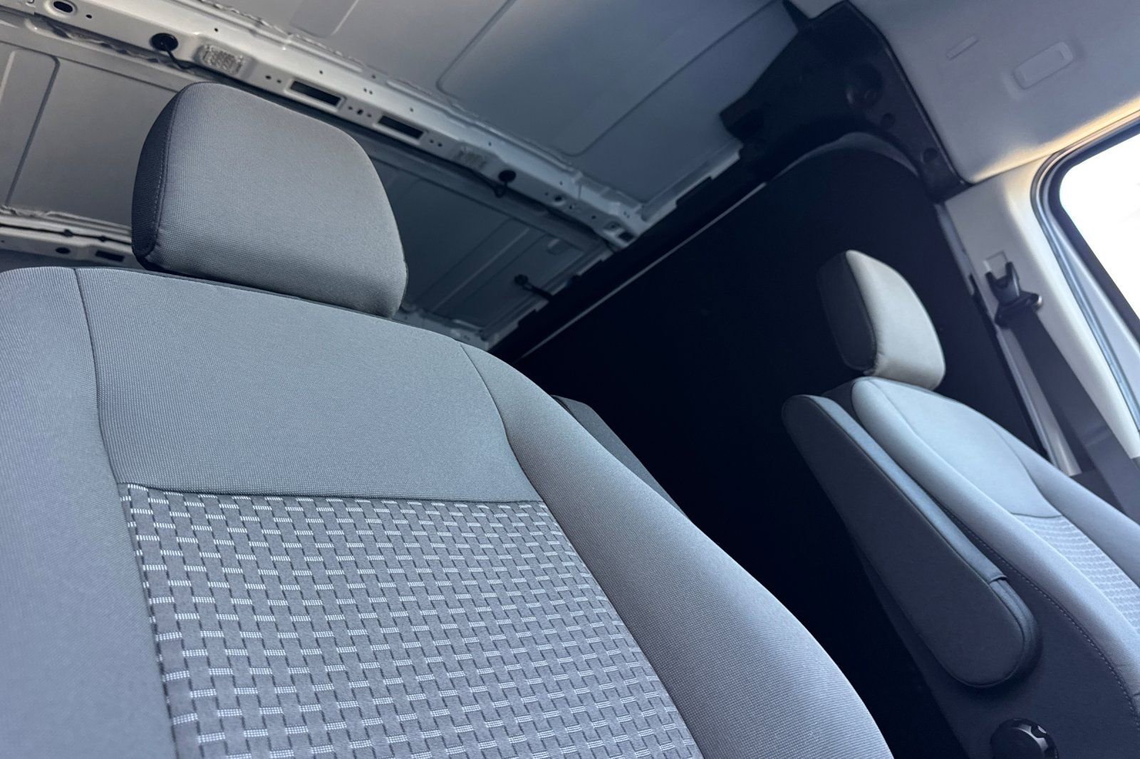 New 2026 Ford Transit 250 148 Medium Roof w/ Load Area Protection Package image 15