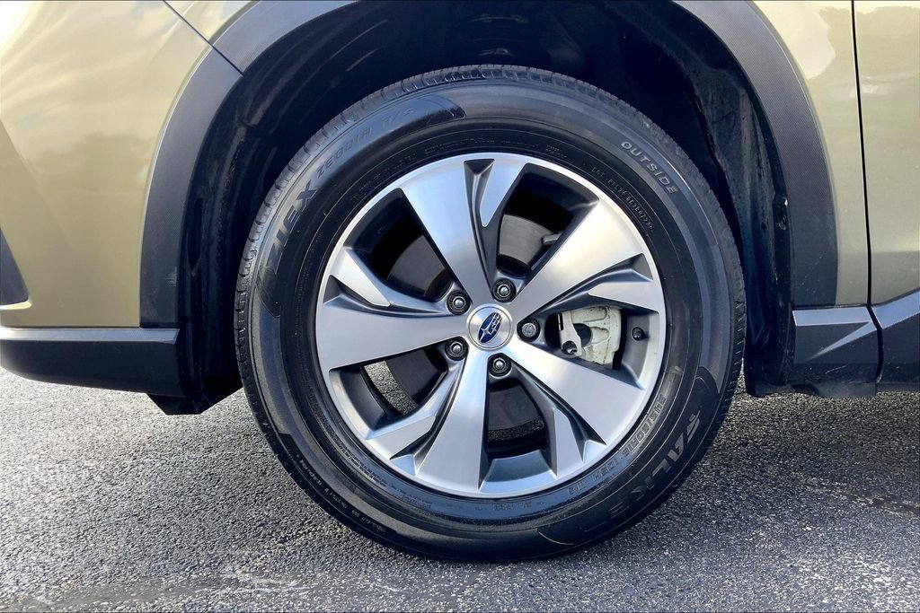 Certified 2022 Subaru Ascent Premium w/ Convenience Package image 9