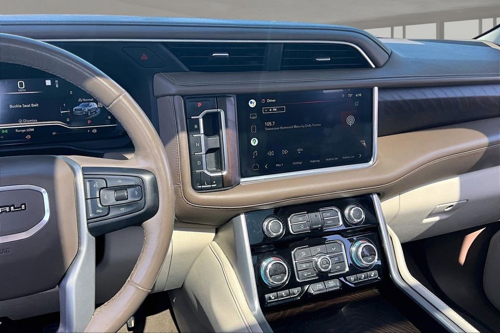 Used 2022 GMC Yukon XL Denali image 9