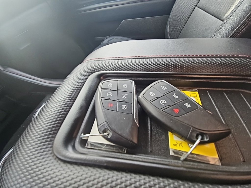 Used 2022 Chevrolet Tahoe RST w/ Luxury Package image 35