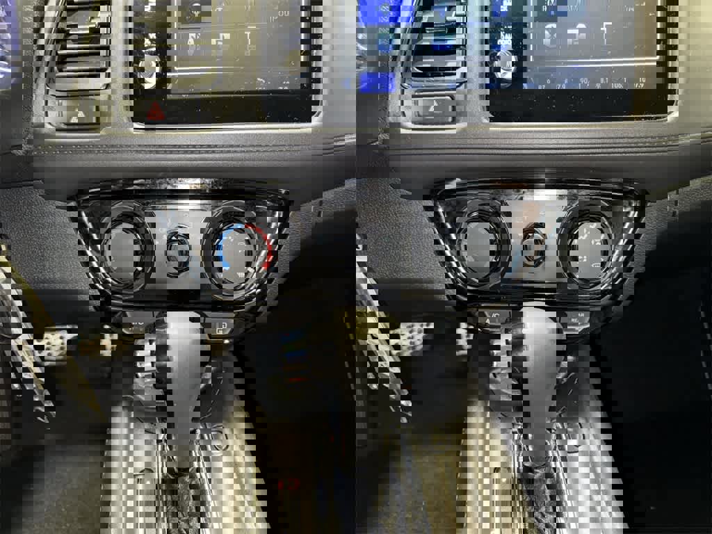 Used 2020 Honda HR-V Sport image 21