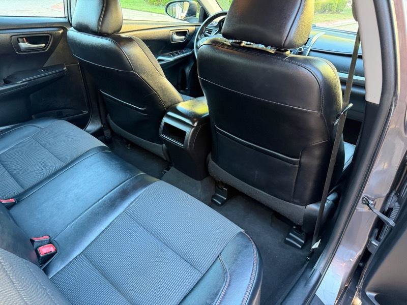 Used 2016 Toyota Camry SE FWD image 85