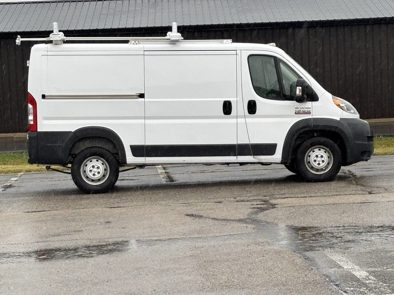 Used 2017 RAM ProMaster 1500 image 3