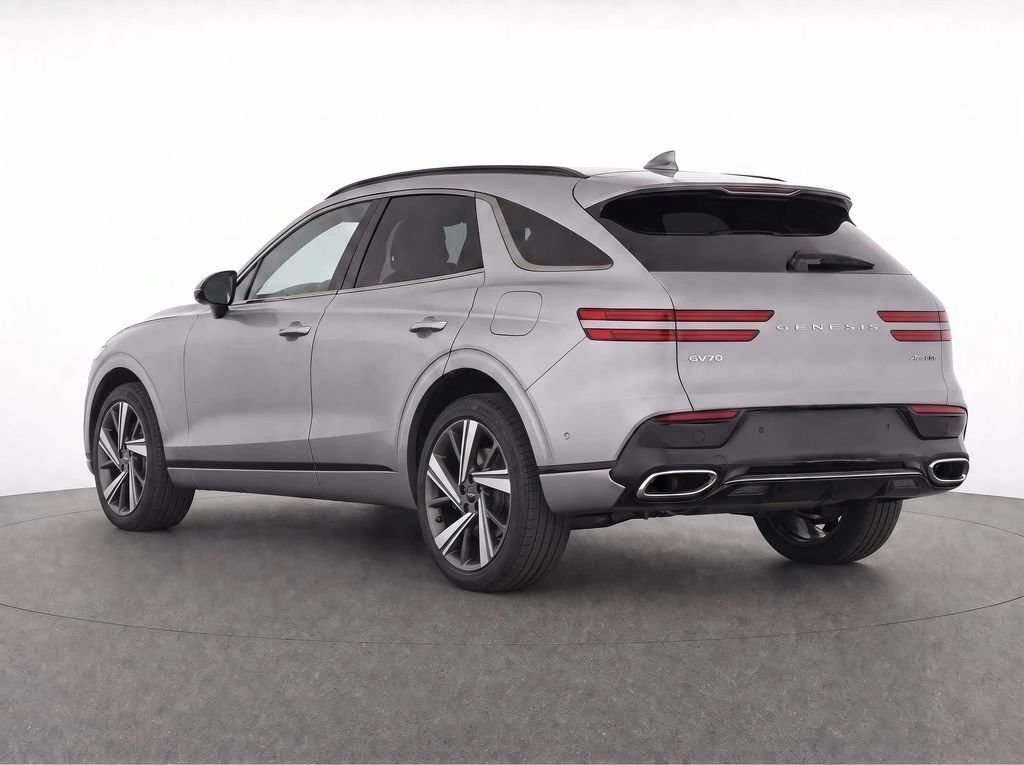 Used 2026 Genesis GV70 3.5T Sport Advanced AWD/4WD image 3
