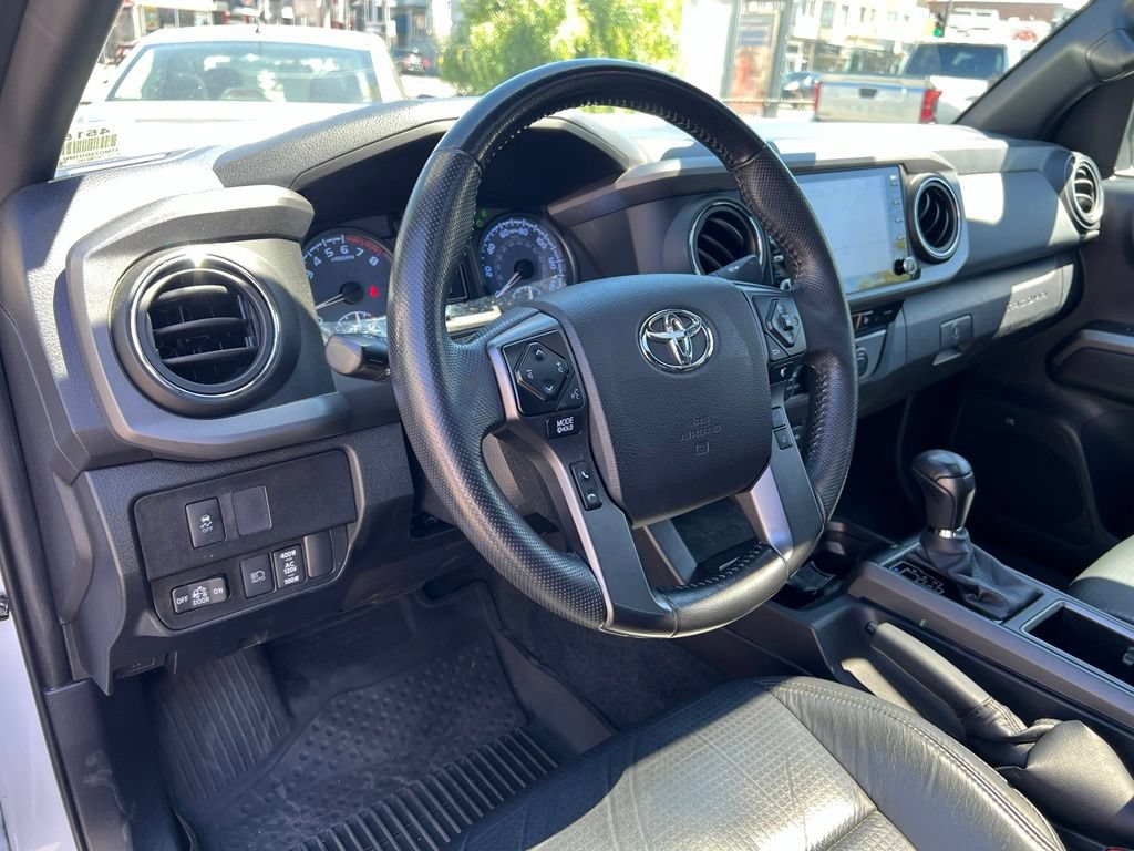 Certified 2021 Toyota Tacoma TRD Off-Road w/ TRD Premium Off Road Package AWD/4WD image 15