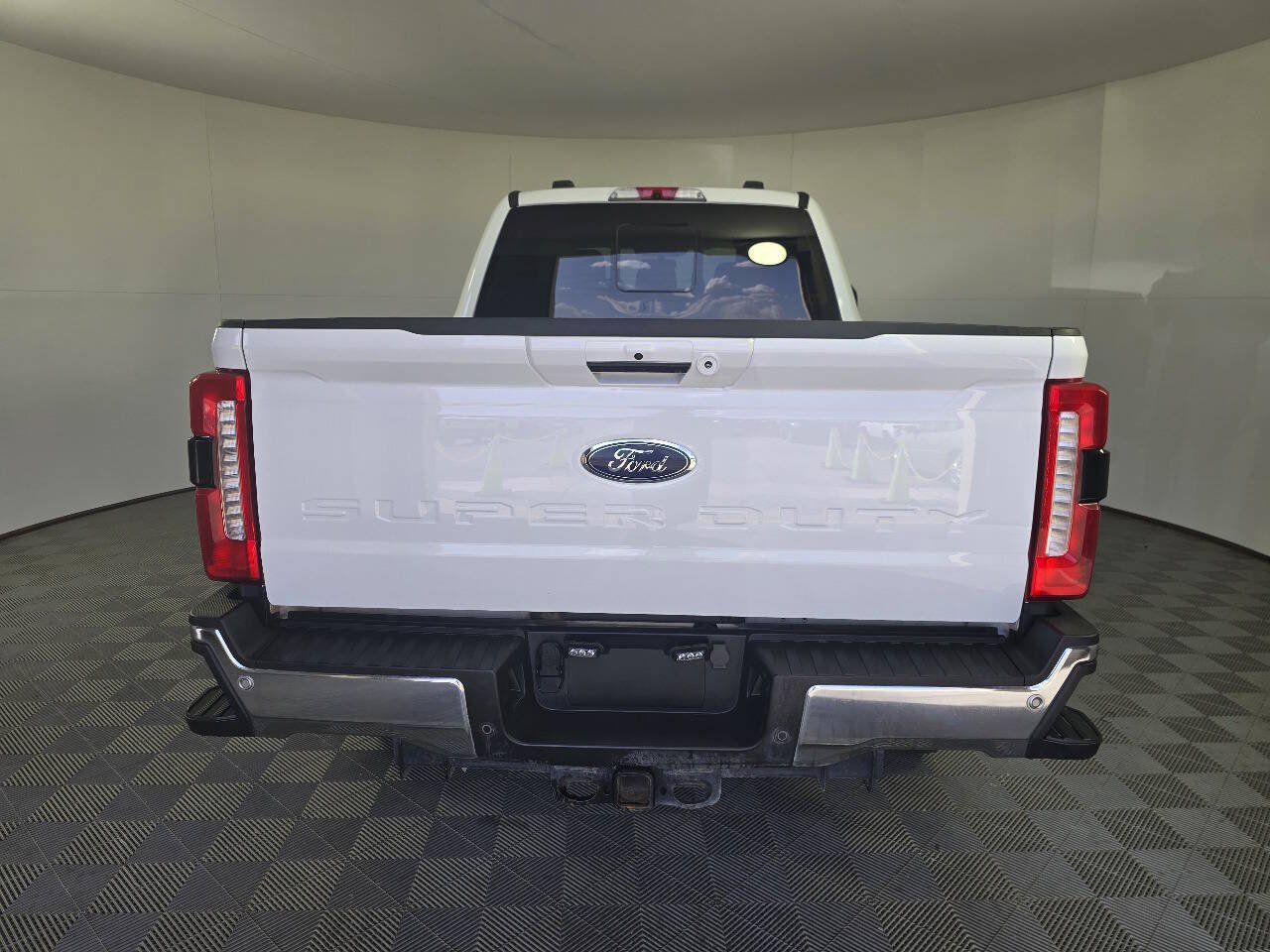 Used 2023 Ford F250 Lariat w/ Chrome Package AWD/4WD image 8