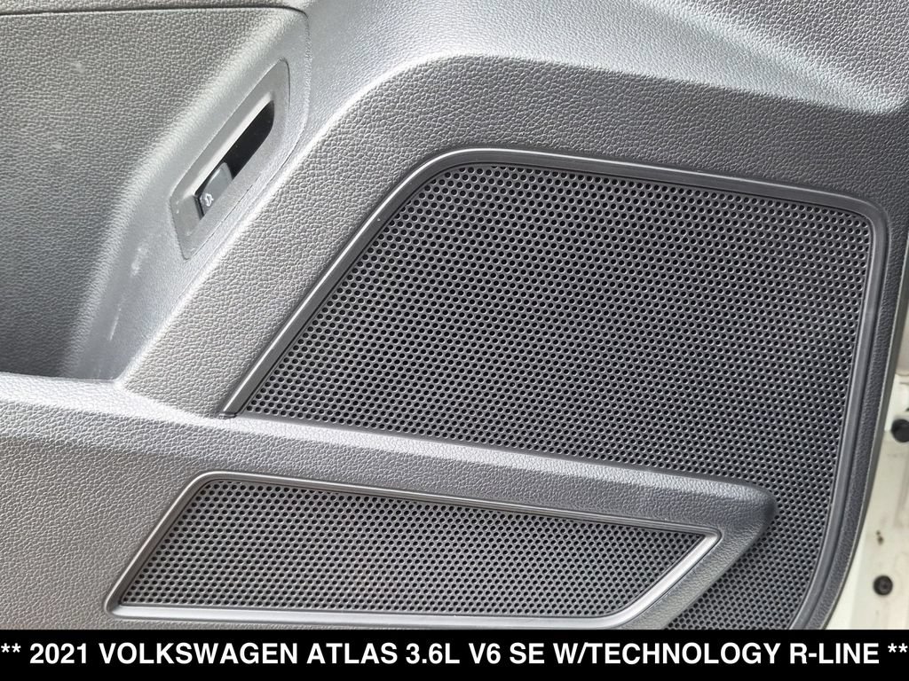 Used 2021 Volkswagen Atlas SE w/ Panoramic Sunroof Package AWD/4WD image 24