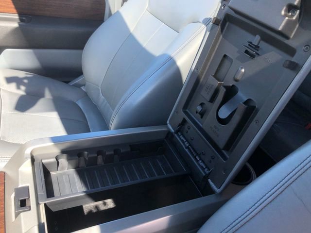 Used 2013 Ford F150 Lariat w/ Luxury Equipment Group image 29