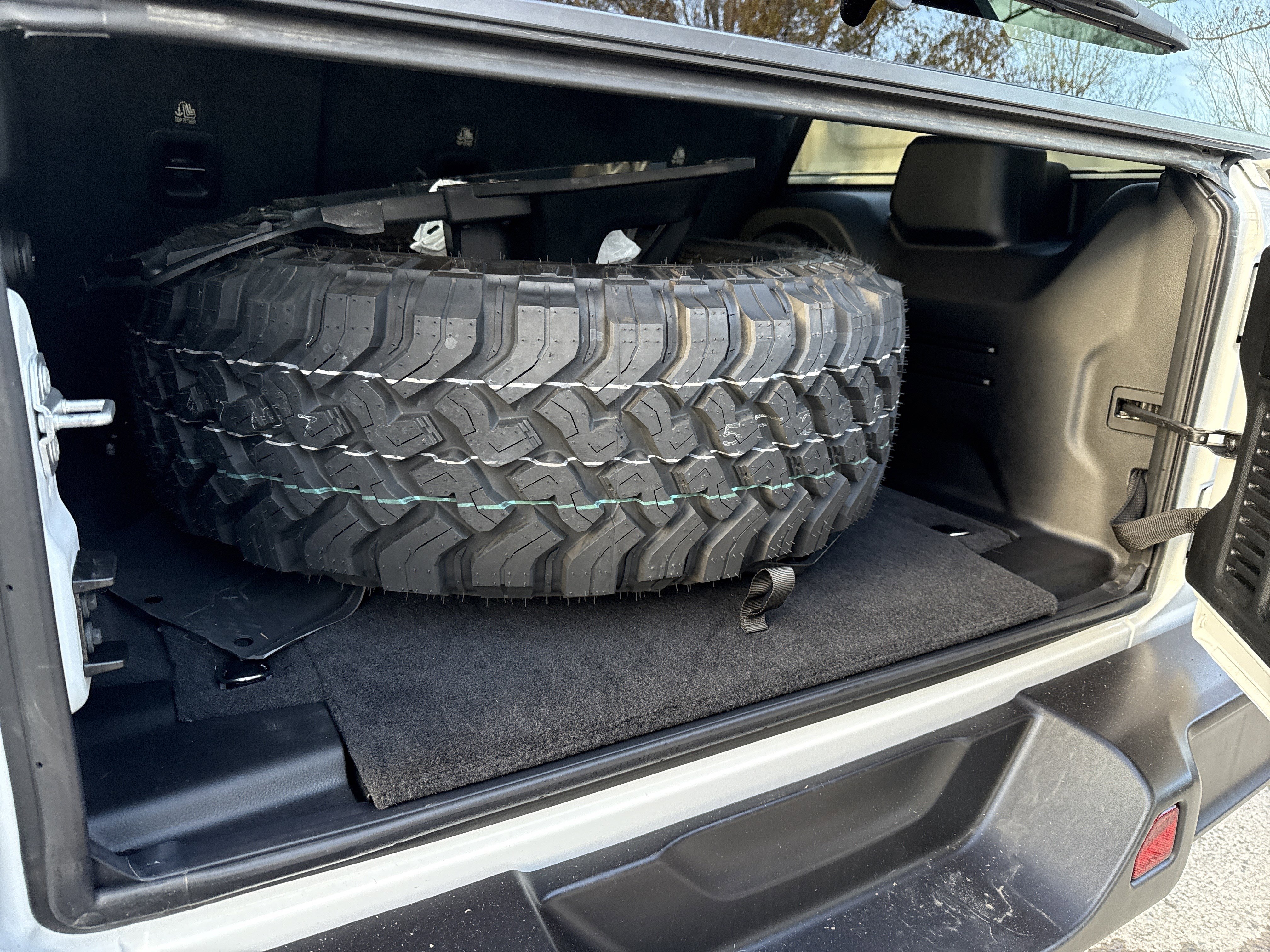 Used 2025 Jeep Wrangler Willys image 20