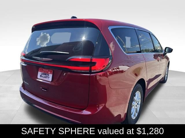 New 2026 Chrysler Pacifica Select image 6