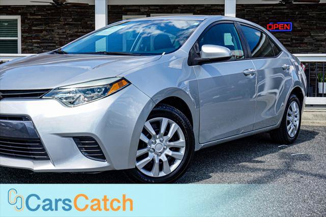 Used 2015 Toyota Corolla LE FWD image 6