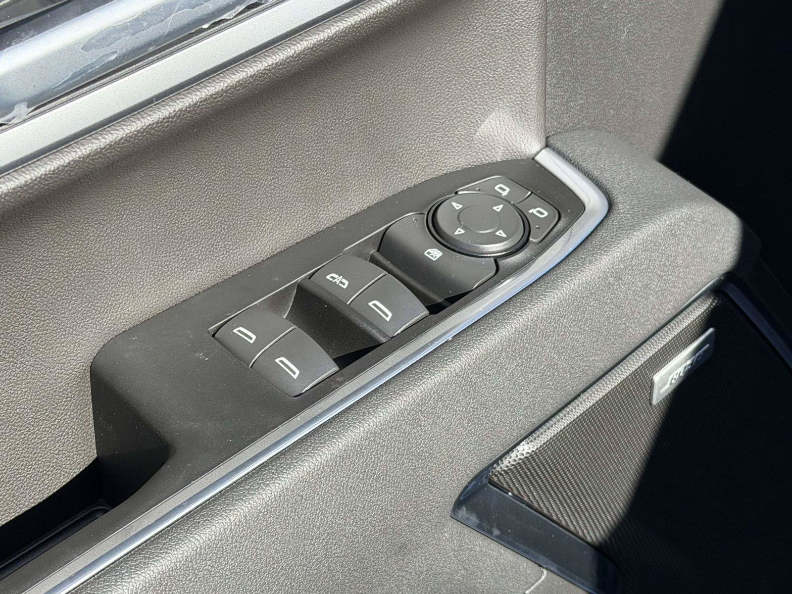 New 2026 GMC Sierra 1500 Elevation w/ Preferred Package AWD/4WD image 7