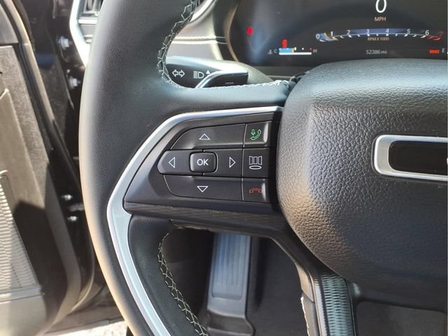 Used 2023 Jeep Grand Cherokee Laredo AWD/4WD image 16
