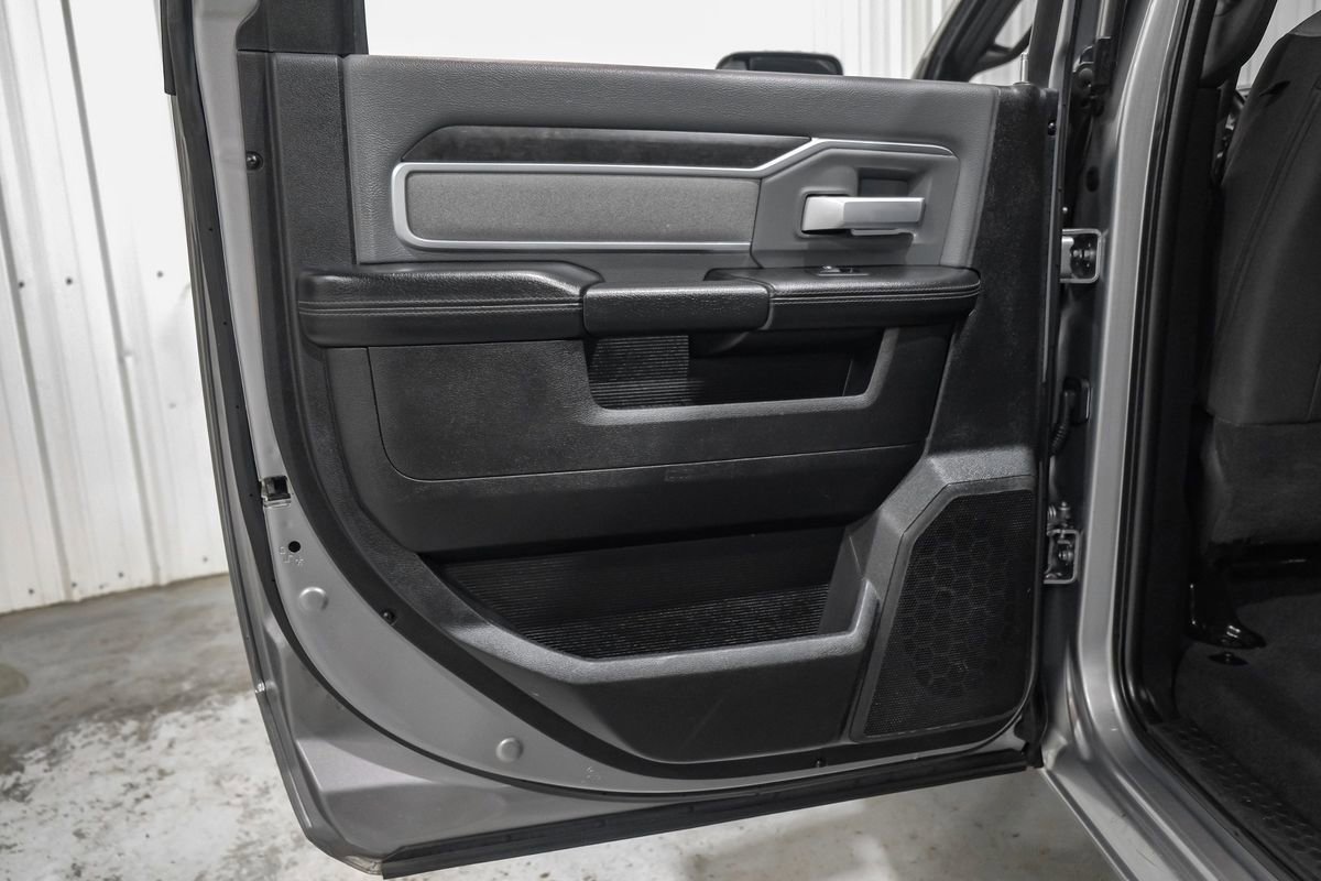 Used 2022 RAM 3500 Lone Star image 47