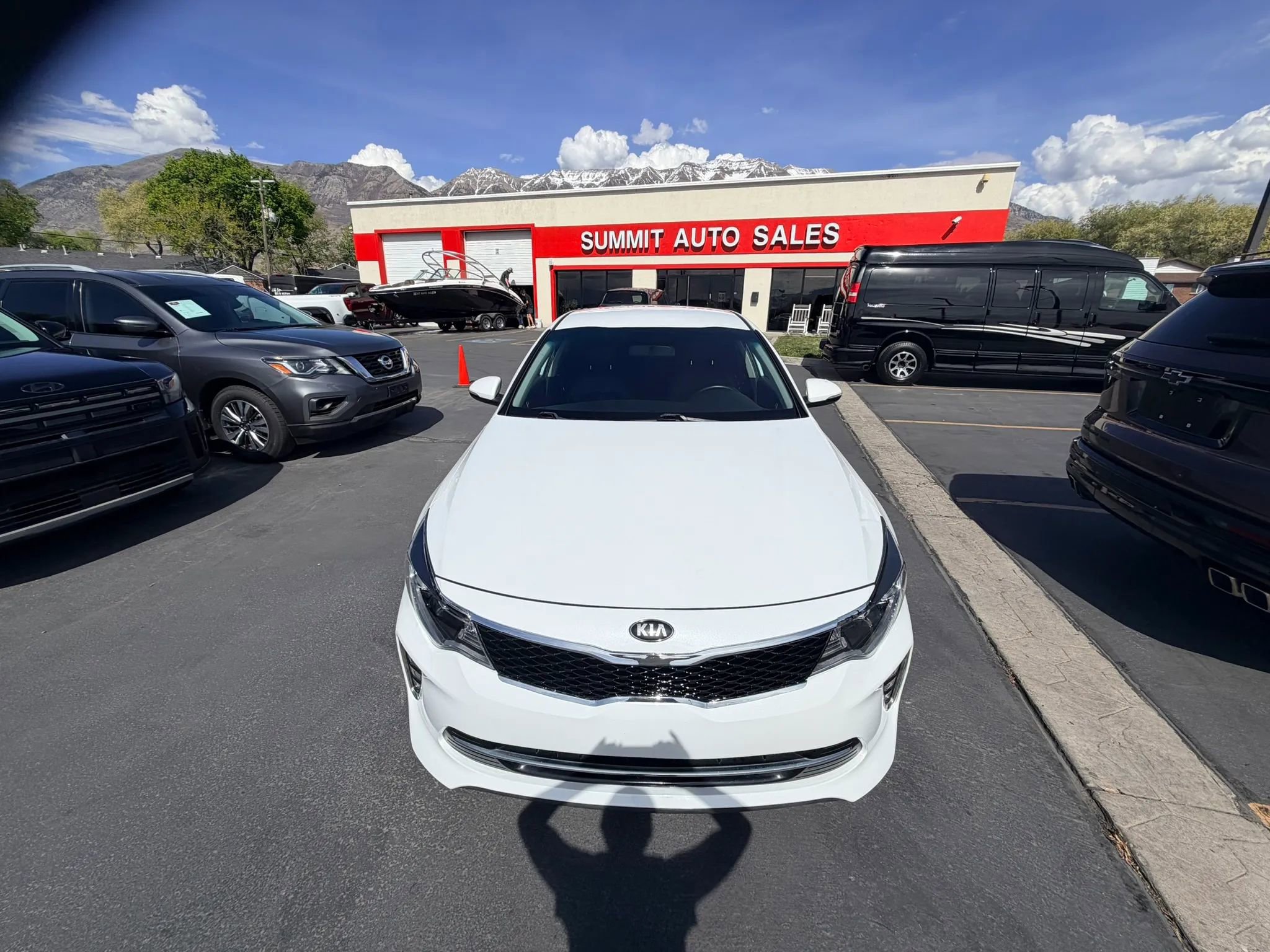 Used 2018 Kia Optima S FWD image 9