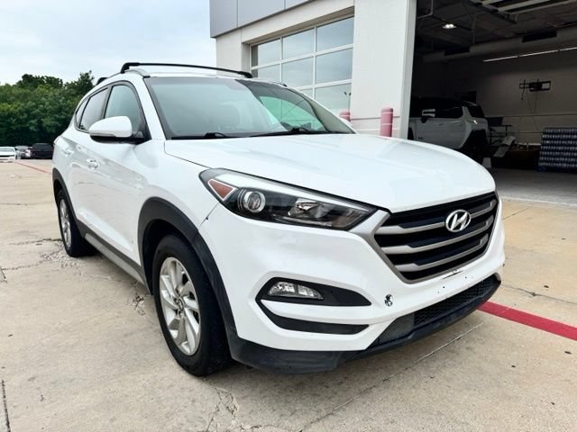 Used 2018 Hyundai Tucson SEL Plus FWD image 2