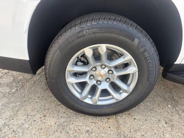 New 2026 Chevrolet Tahoe LS w/ Max Trailering Package AWD/4WD image 9