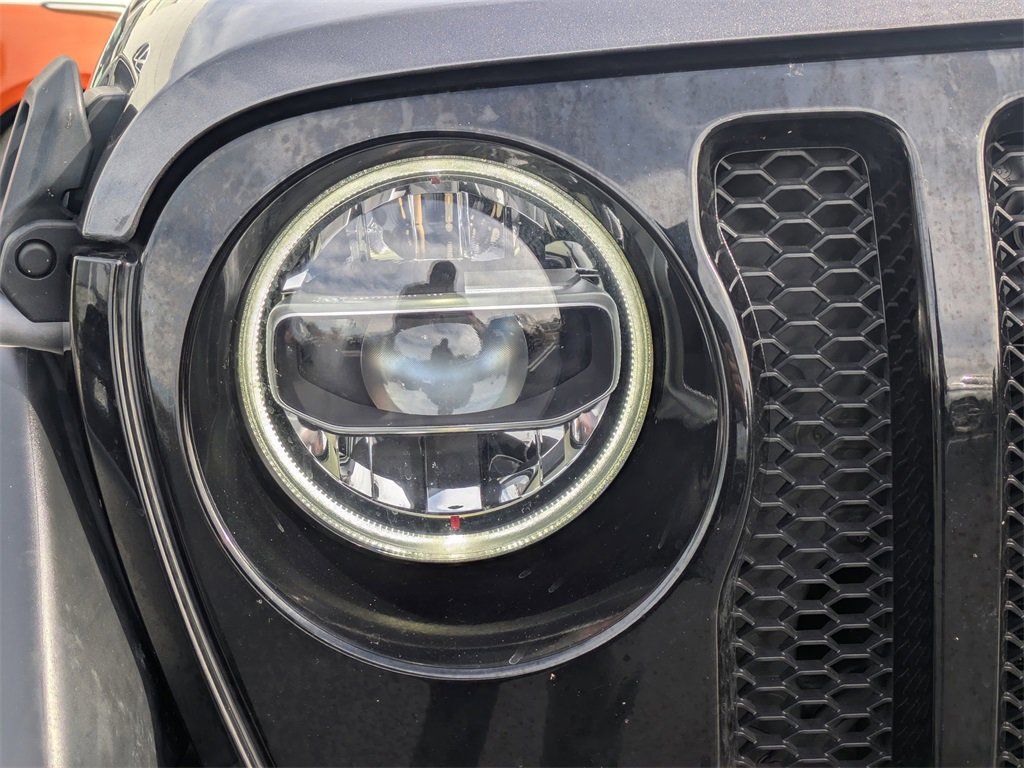 Used 2021 Jeep Wrangler Unlimited Willys image 11