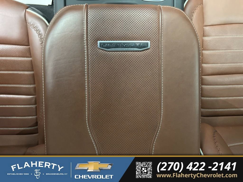 Used 2024 GMC Sierra 3500 Denali Ultimate image 32