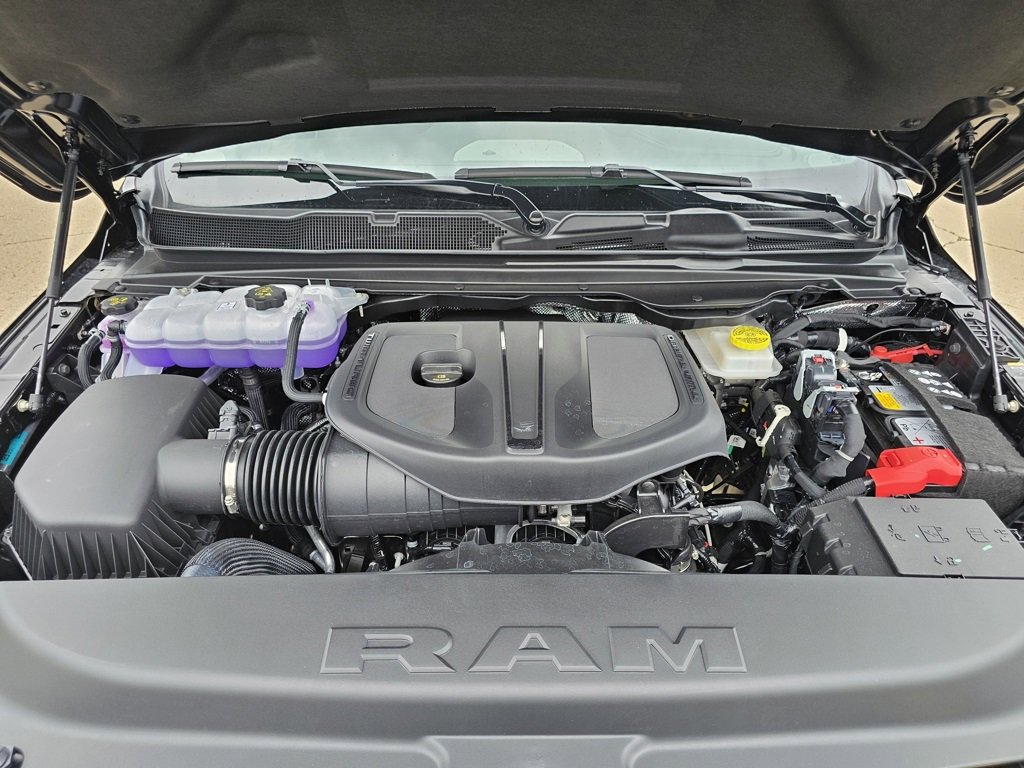 New 2025 RAM 1500 Laramie image 18